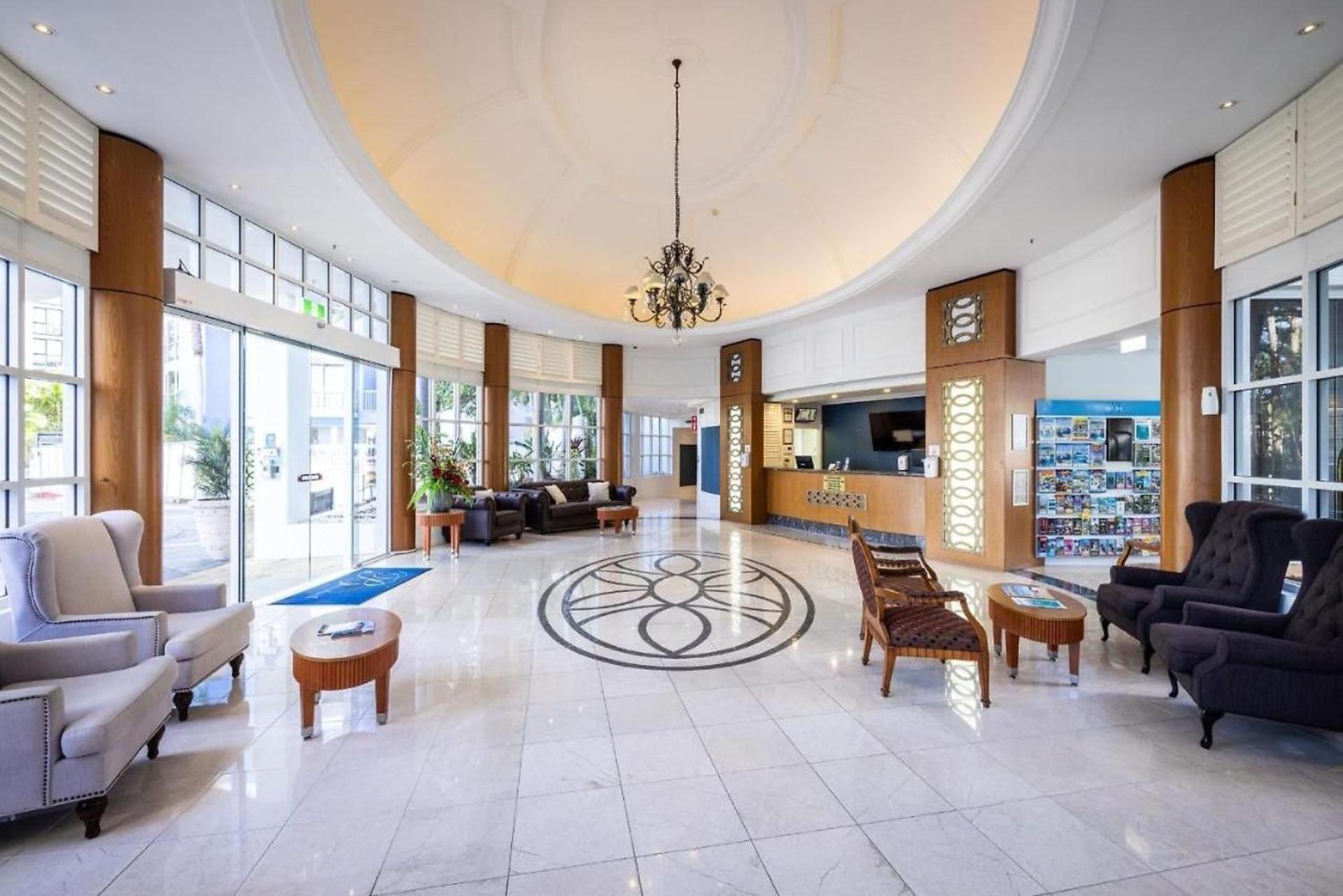 Bel Air Modern 1 Bedroom - Coasthm Apartment Gold Coast