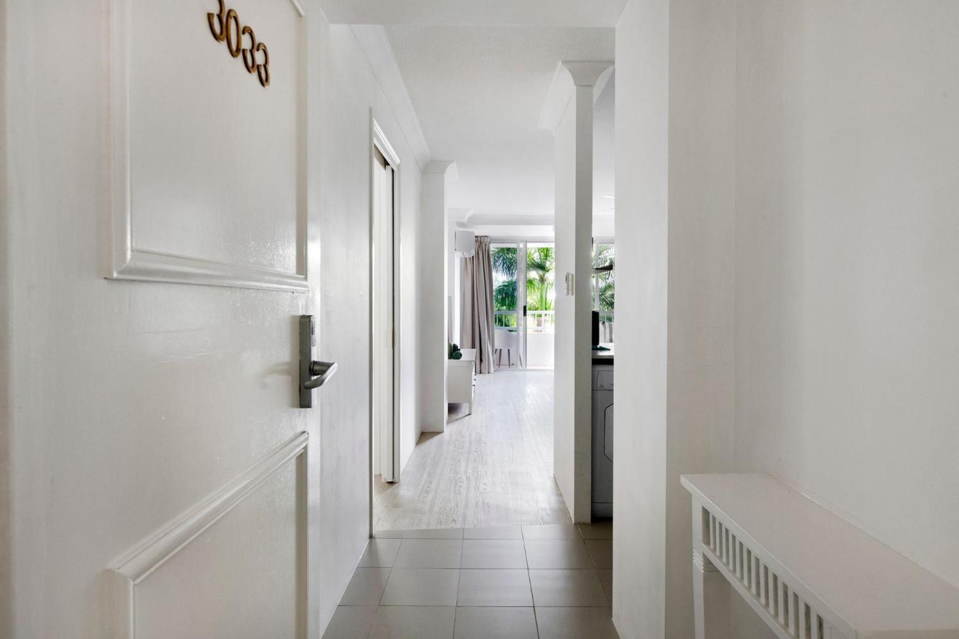 Bel Air Modern 1 Bedroom - Coasthm Apartment
